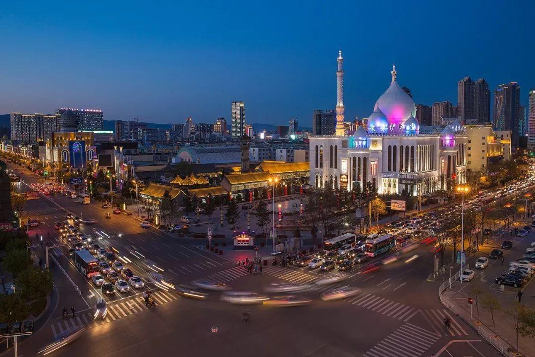 呼和浩特，草原之都的绚丽生活体验